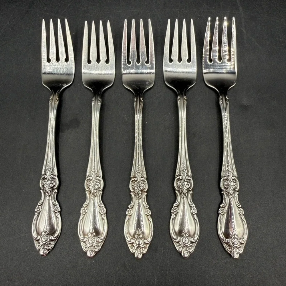 Vintage Oneida Louisiana Salad Forks Set of 5 Stainless Steel Floral Community